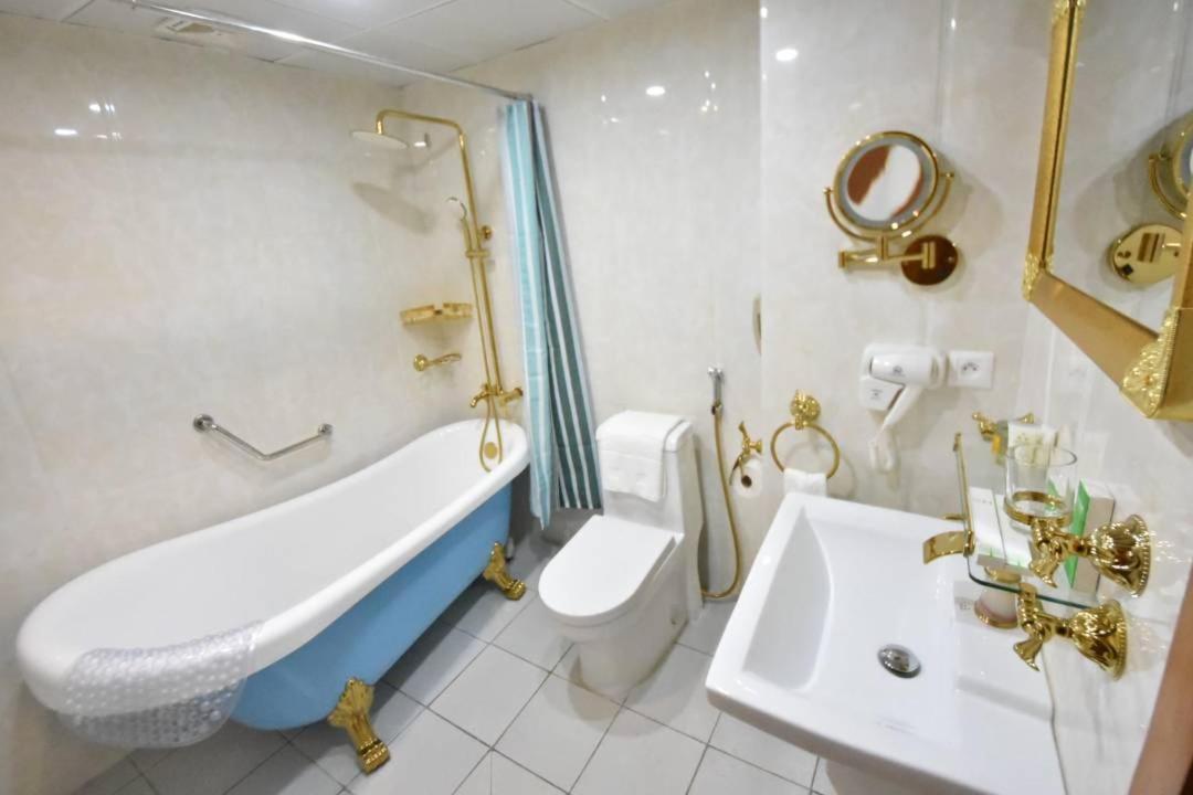 Grand Hotel Aeroport, Douala Ngoại thất bức ảnh